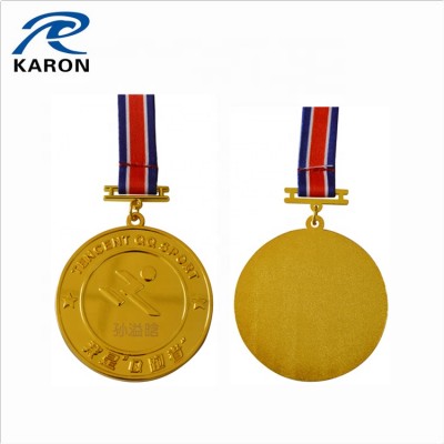 fashionable golden custom metal achievement medal with personalized name